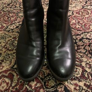 Ankle boots for casual or dress wear.